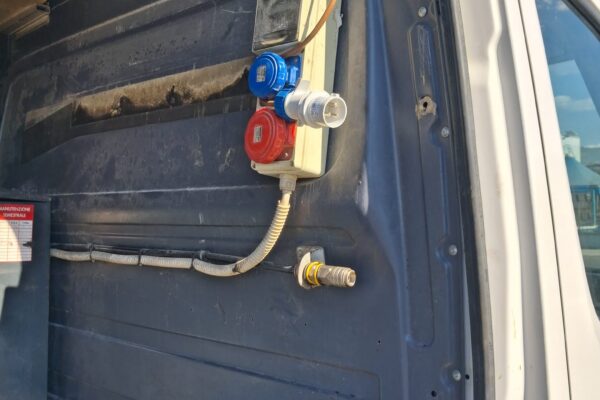 Volkswagen Crafter OFFICINA MOBILE - immagine 13