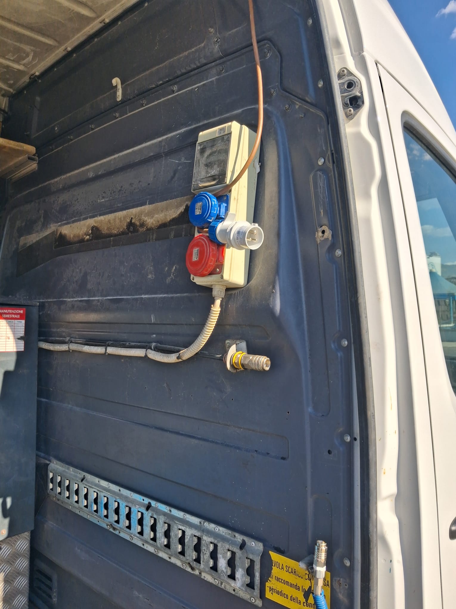 Volkswagen Crafter OFFICINA MOBILE - immagine 13