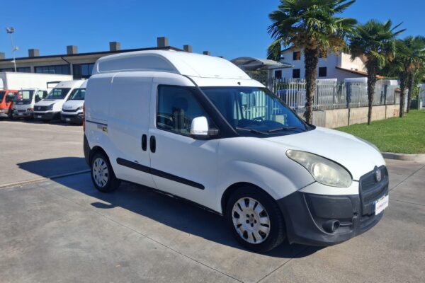Fiat Doblò COIBENTATO TRASPORTO CARNE - immagine 11