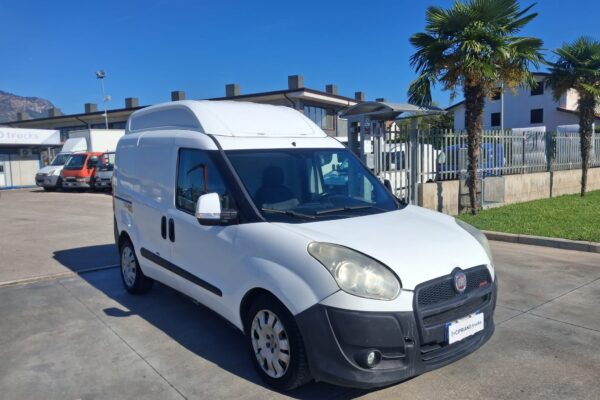 Fiat Doblò COIBENTATO TRASPORTO CARNE - immagine 3