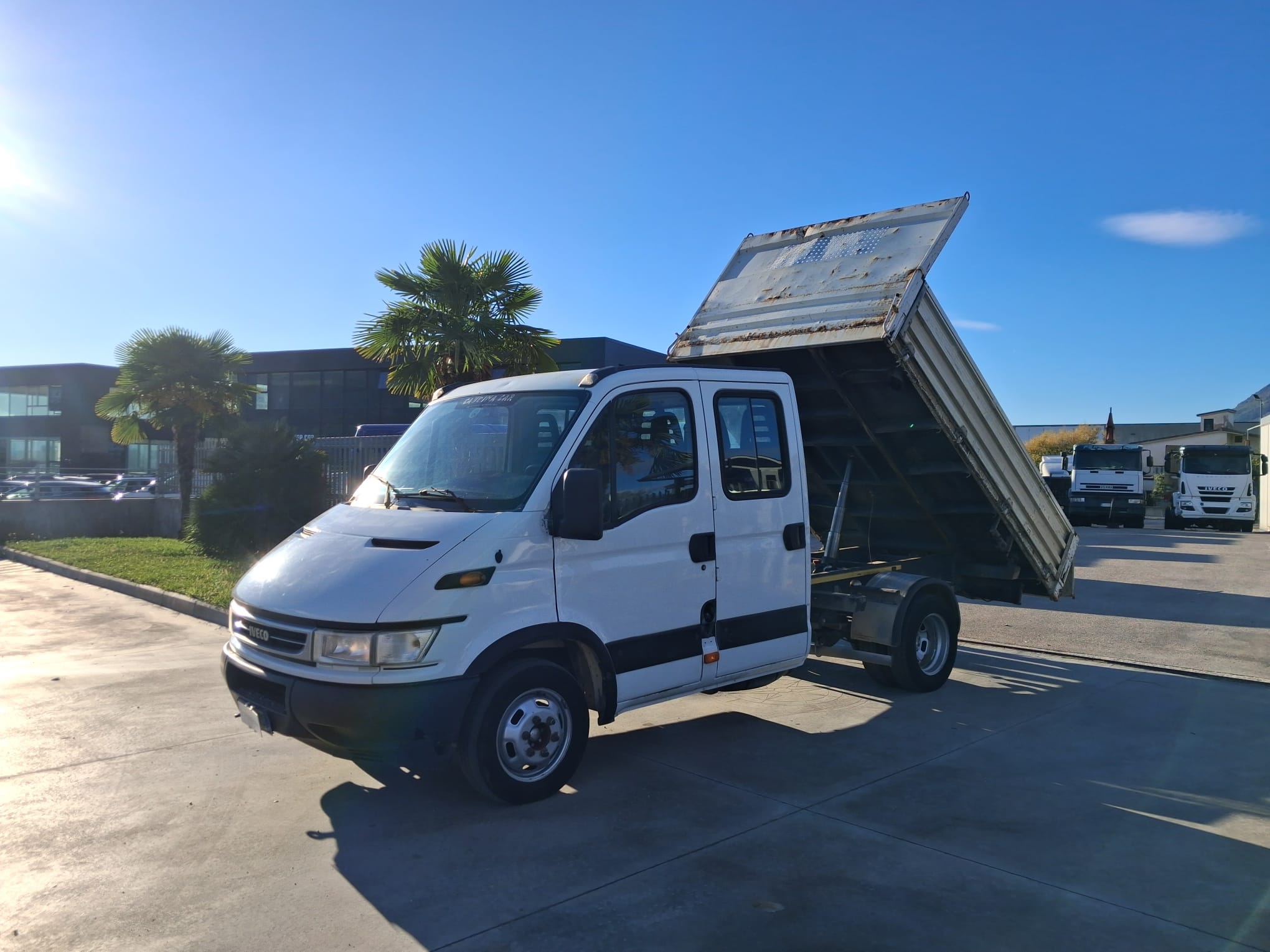 Iveco Daily 35c14 DOPPIA CABINA RIBALTABILE - immagine 12