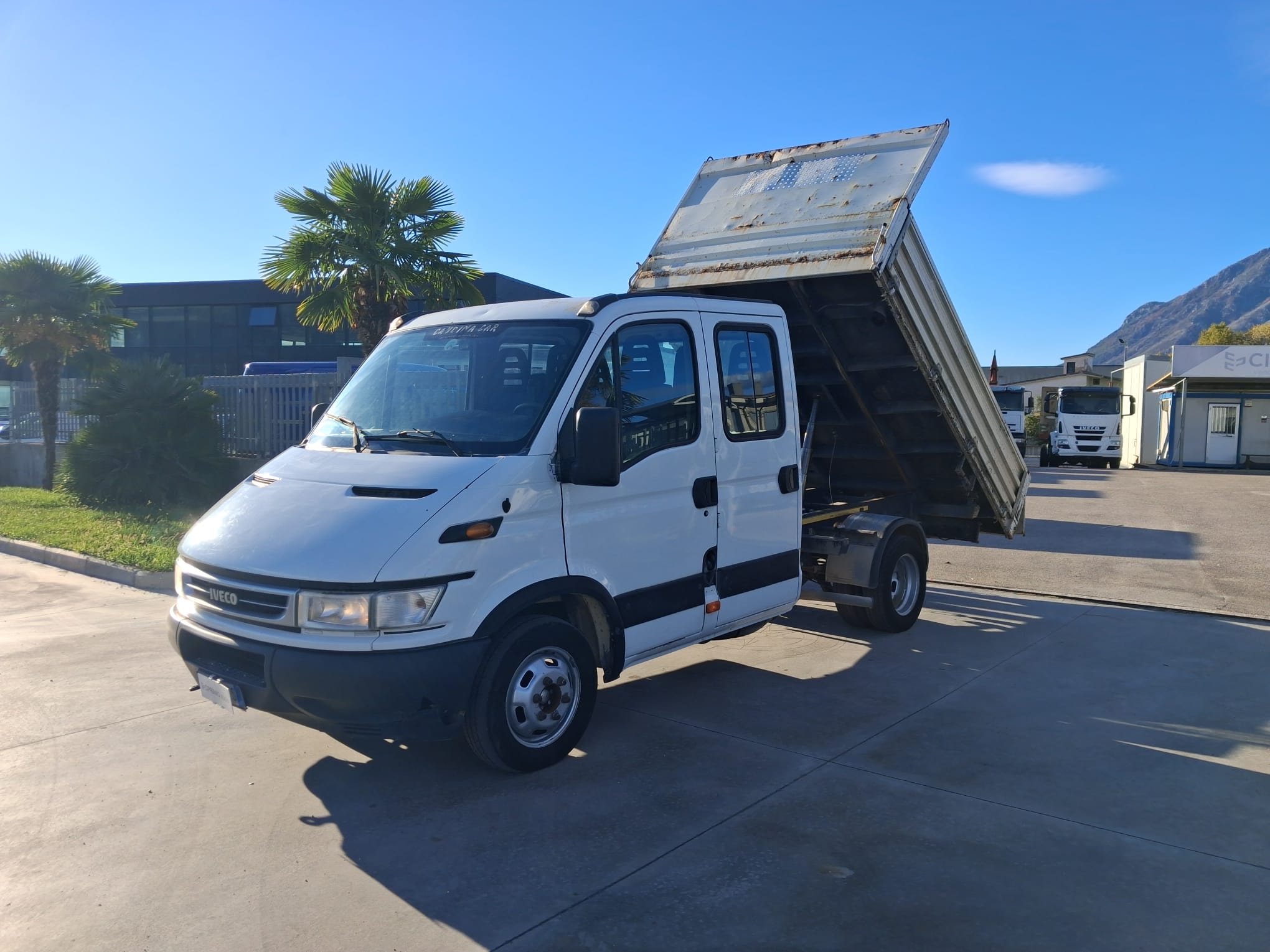 Iveco Daily 35c14 DOPPIA CABINA RIBALTABILE - immagine 10